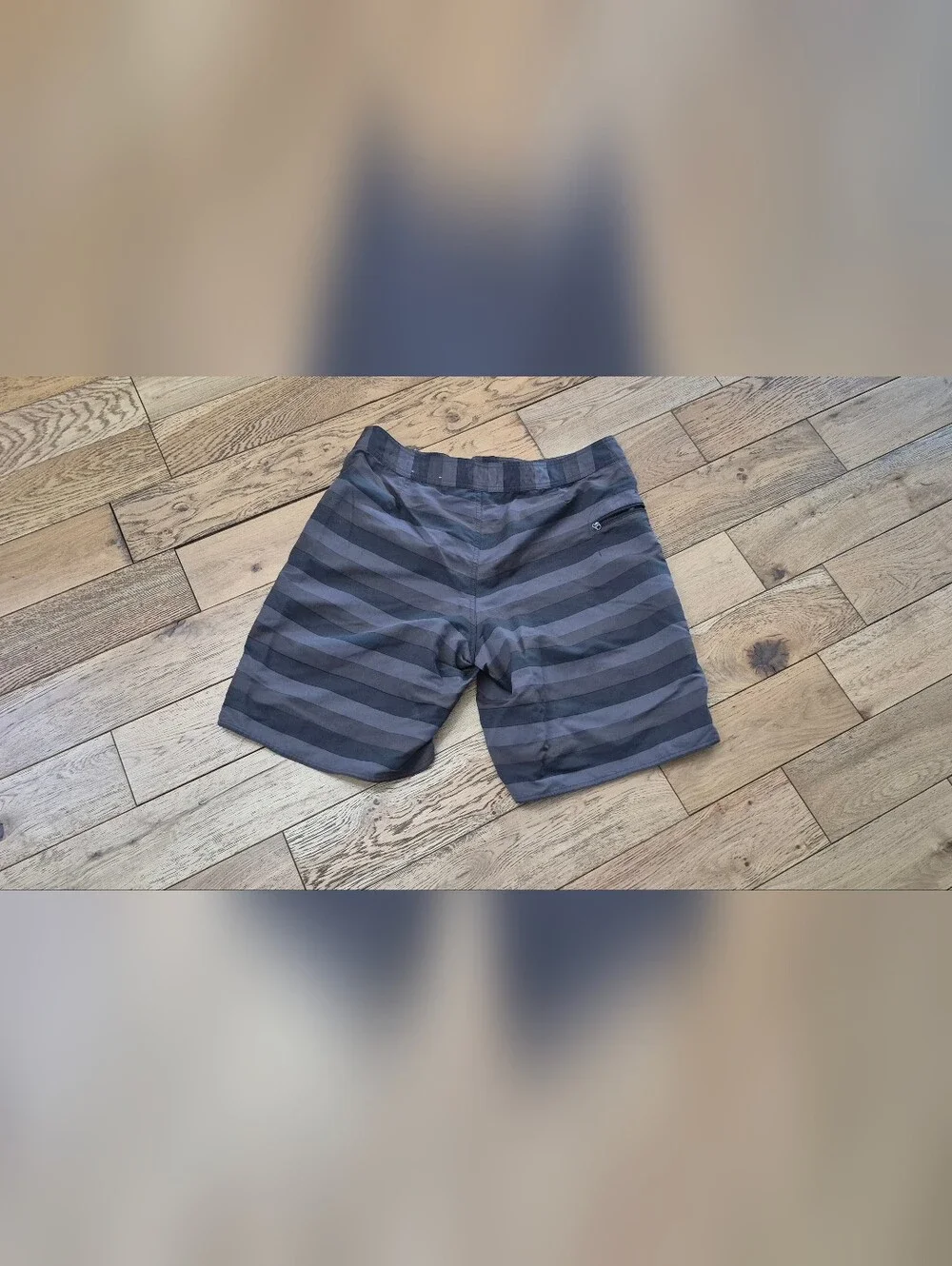 Patagonia Mens Wavefarer Boardshorts Swimsuit Swim Trunks Size 36 Striped